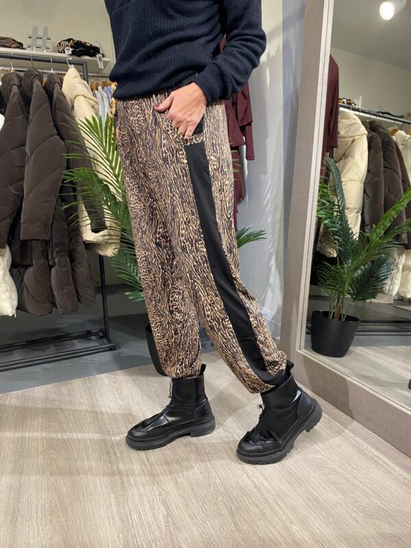 Babucha Giorgia Print - Image 5