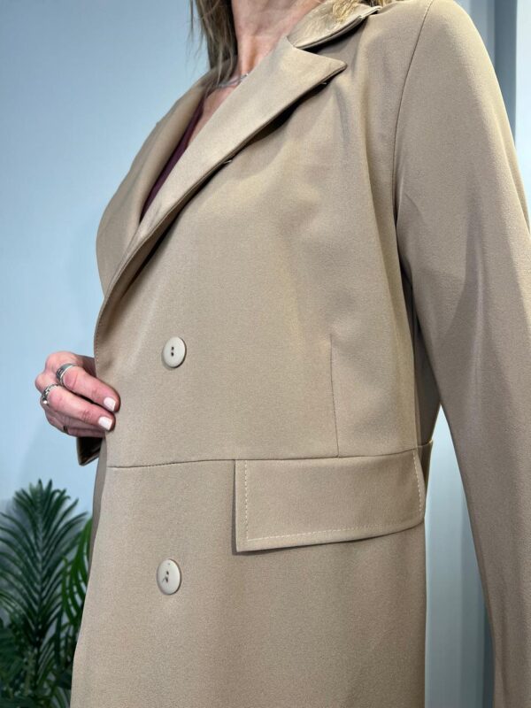 Trench Vail - Image 3